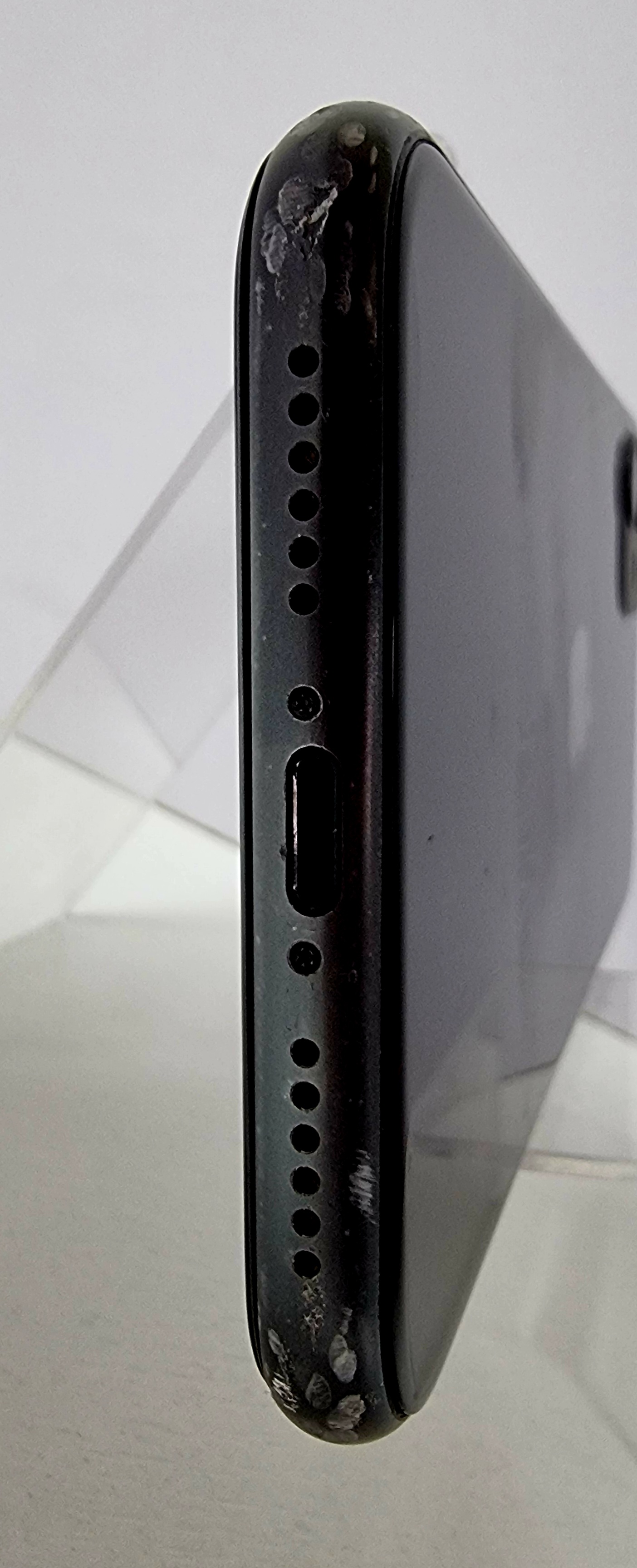 iPhone 11 128Гб (76% / Без коробки / Заменён дисплей / Не работает Face ID / RU) Черный - Б/У ★★★☆☆